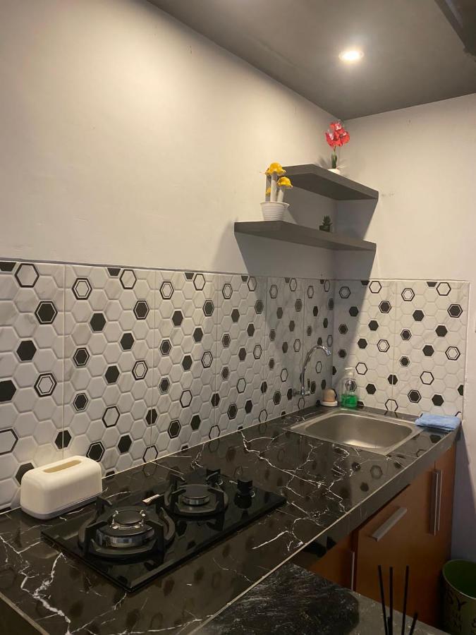 Villa Royal Arois Syariah Dekat Jatim Park 3 Tlekung Exterior foto